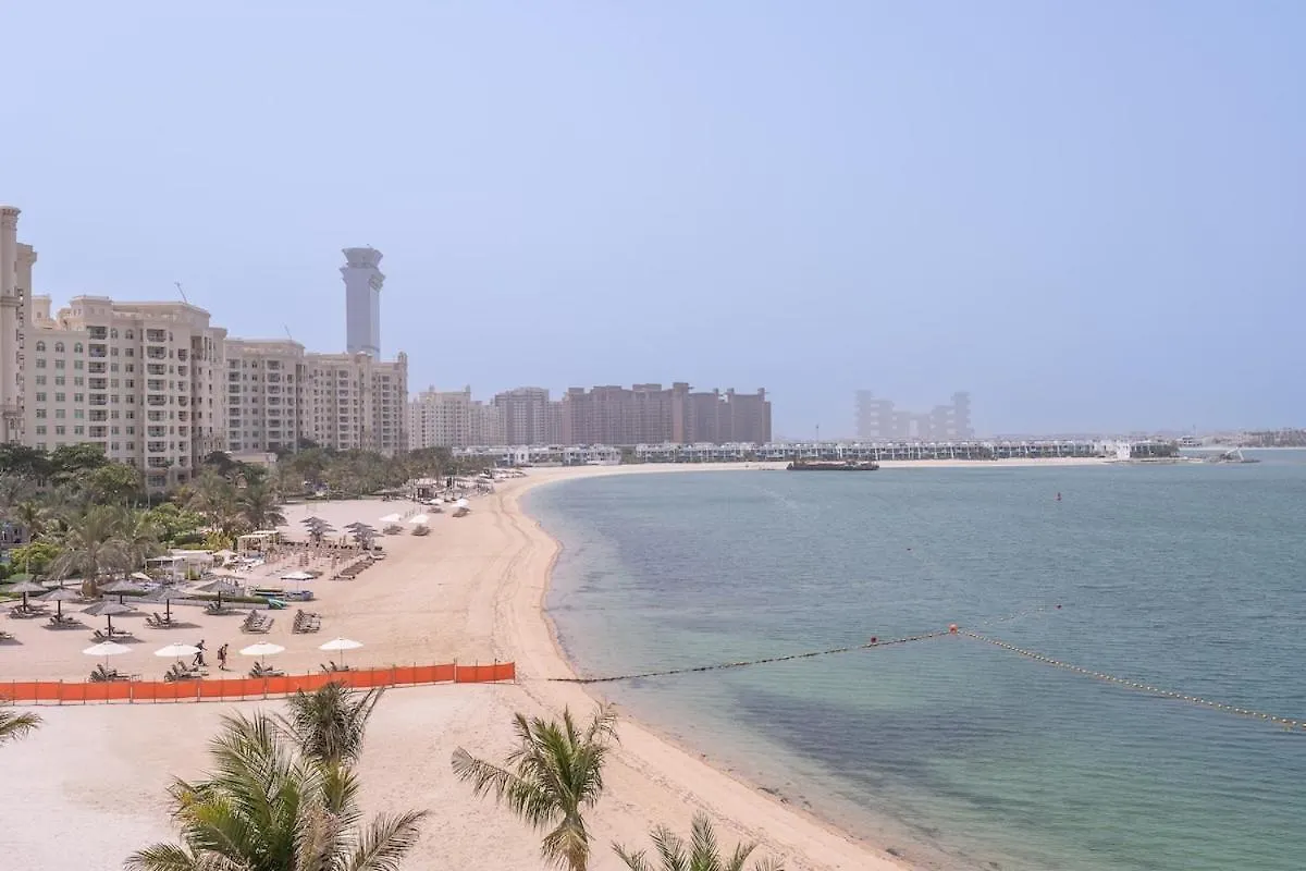 Sleeps 4 With The Palm Beach View Apartment Dubai United Arab Emirates