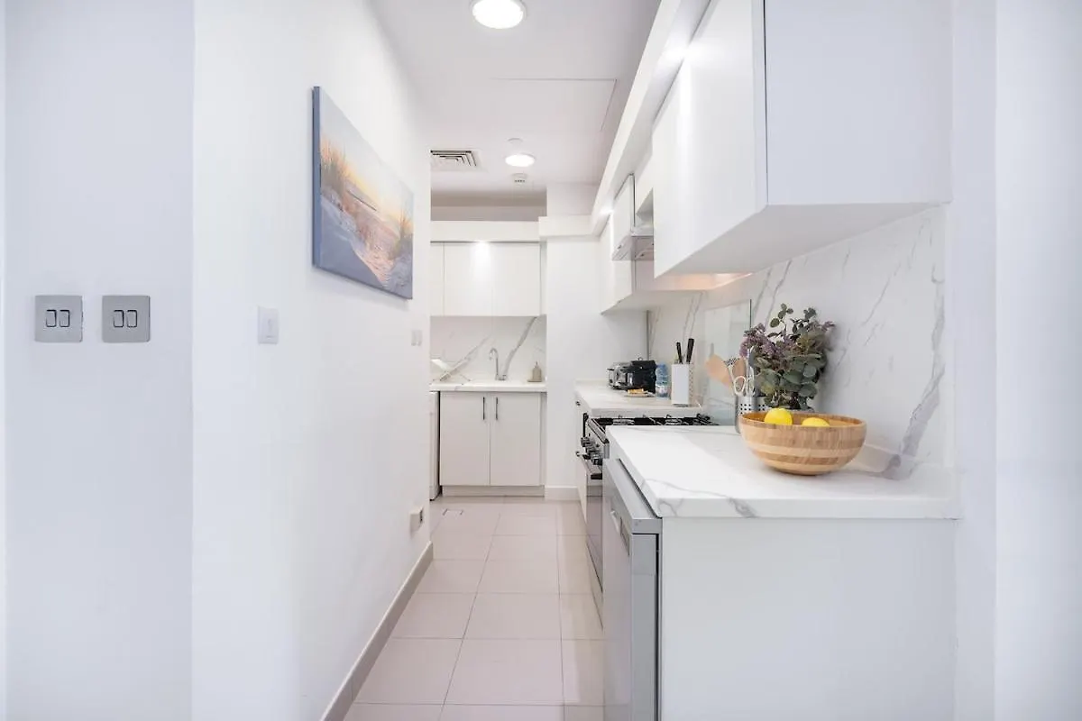 Sleeps 4 With The Palm Beach View Apartment Dubai 0*,  United Arab Emirates